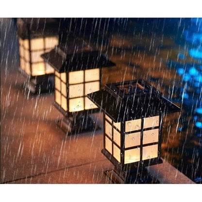 Set 2 x Lampă Solară LED pentru Grădină – Tip Felinar, Lumină Caldă